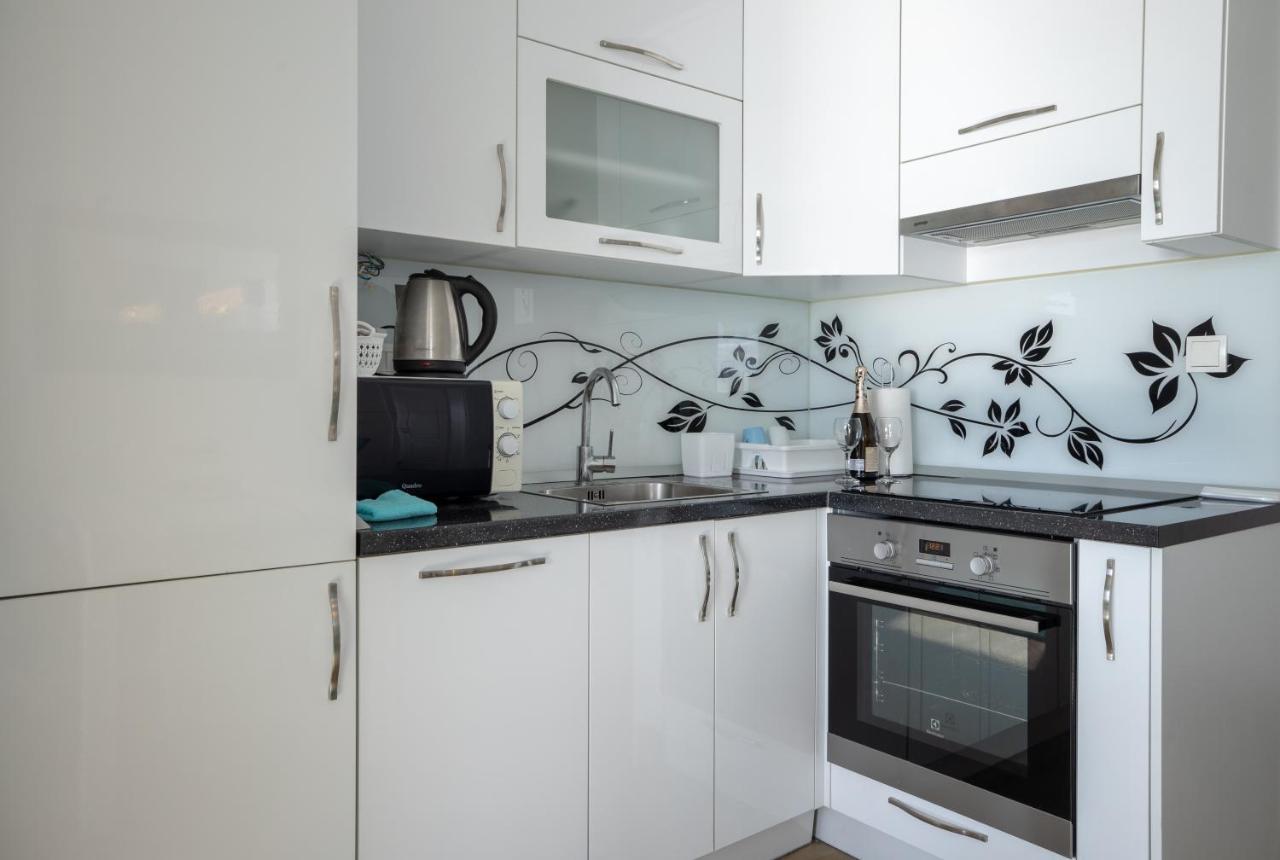 Apartman Nimfa Zivogosce อีกราเน ภายนอก รูปภาพ
